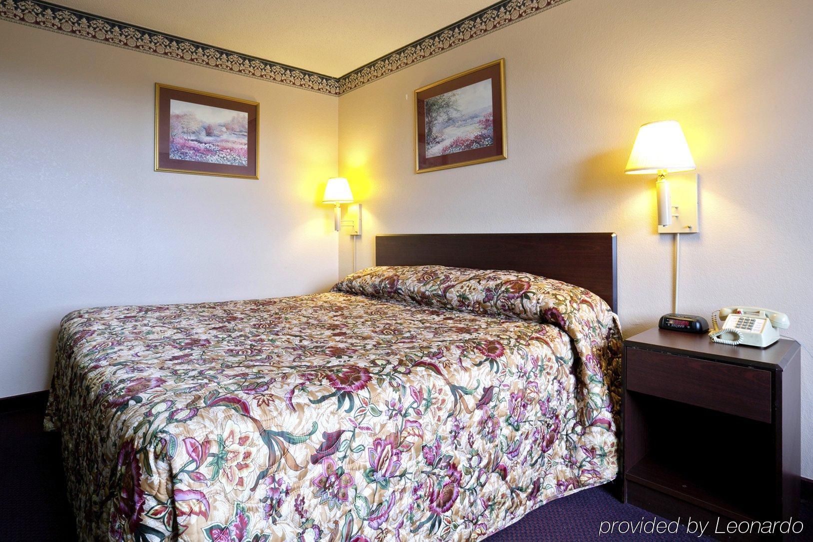 Super 8 By Wyndham Bedford Hotel Ruang foto